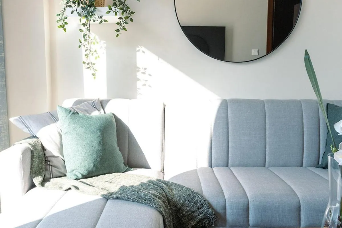 Apartment Aws Holiday Homes - Modern And Stylish Stay Dubai